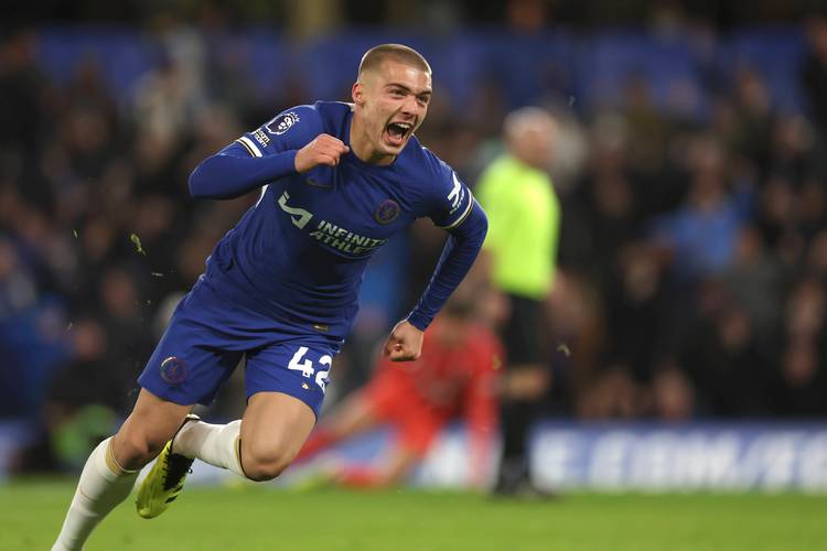 杨瀚森22+15威瑟斯庞35分 青岛主场24分大胜新疆