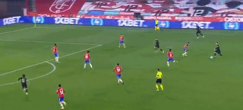 2021 赛季：勇士队老将弗里曼在获得总冠军后，流泪表达对亚特兰大城的热爱